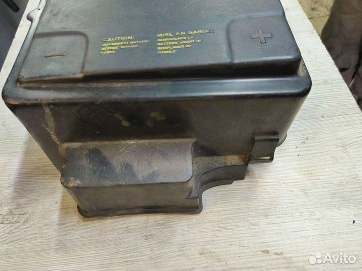 Корпус акб Saab 9-5