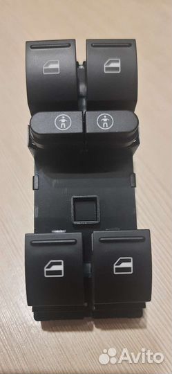 Блок кнопок стеклоподъемника Volkswagen