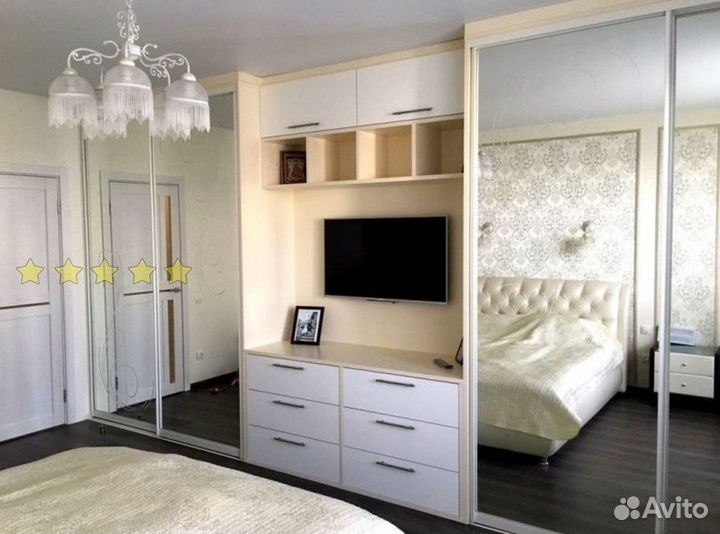 Шкаф с зеркалом без посредников