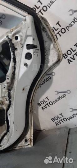 Дверь задняя правая Toyota Mark Ii LX80