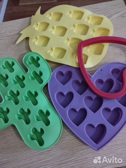 Форма для выпечки и льда