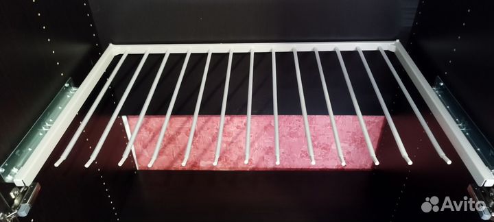 Вешалка для брюк выдвижная