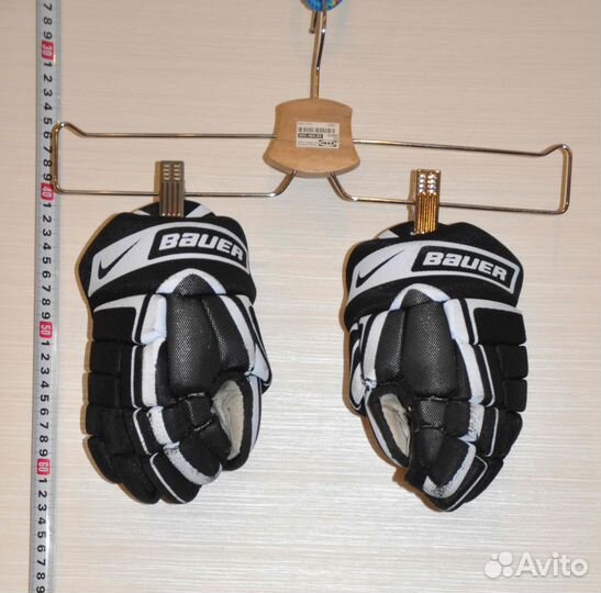 Детские Краги bauer vapor XII JR, Шлем reebok 1K