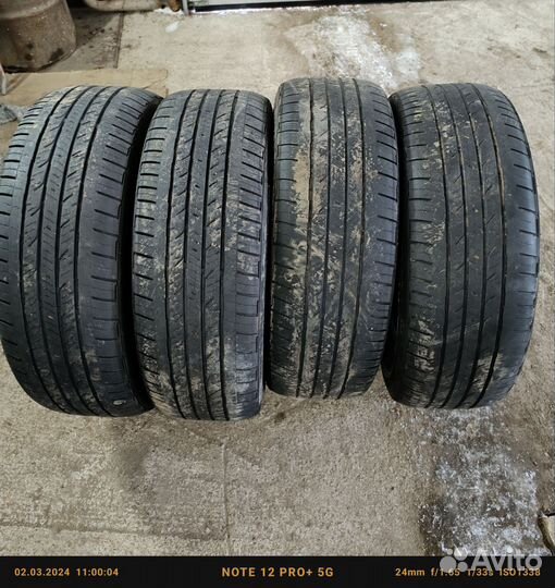 Bridgestone Dueler H/T 215/60 R17 98H