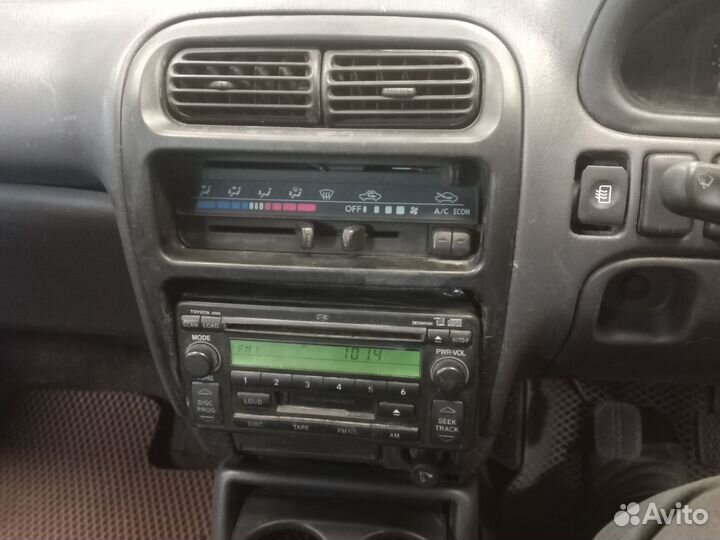 Daihatsu Charade 1.5 МТ, 1997, 194 076 км