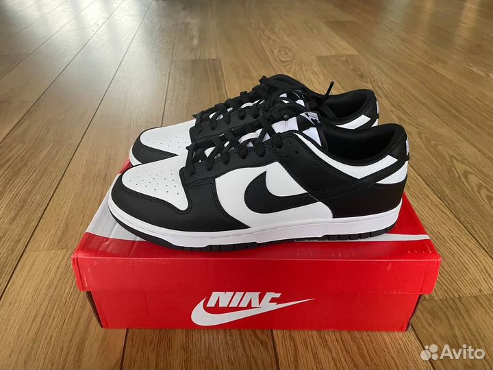 Nike Dunk Low Retro white black Panda