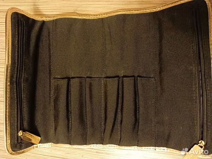 Косметичка для кистей