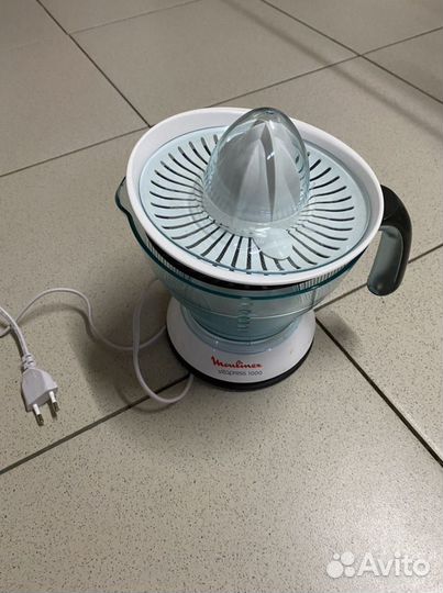 Соковыжималка для цитрусовых