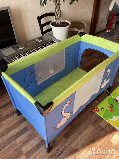 Детская кровать манеж