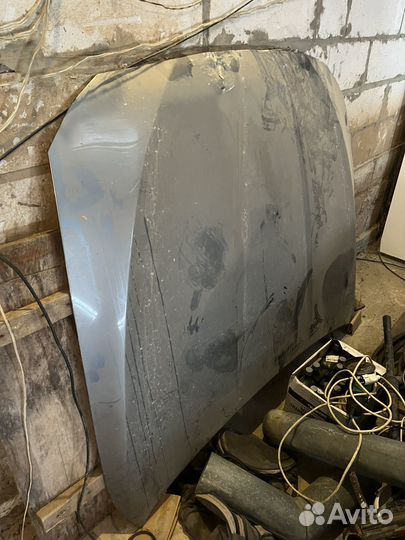 Капот на bmw f10