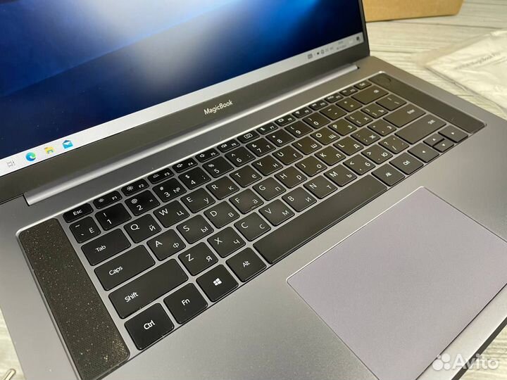 Игровой ноутбук Honor MagicBook Pro 16.1\3550H\SSD
