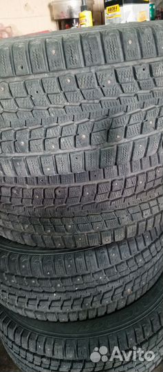 Dunlop SP Winter Ice 01 205/55 R16