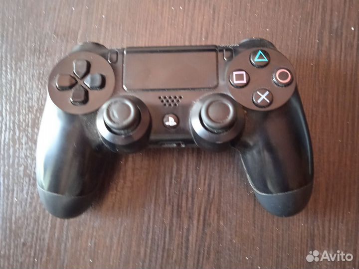 Геймпад dualshock 4