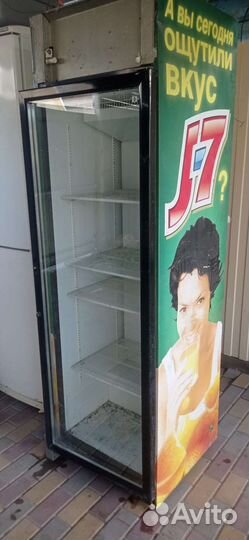 Холодильник витринный
