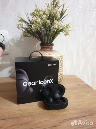 Samsung gear iconx 2018