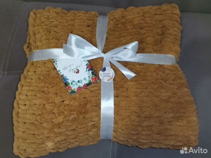 Детские пледы ручной работы из плюшевой пряжи