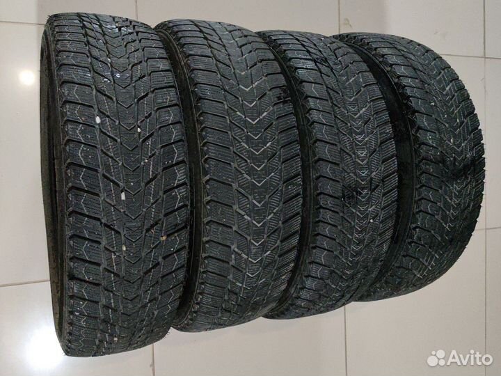 Nexen Winguard Ice Plus 185/65 R15 92T