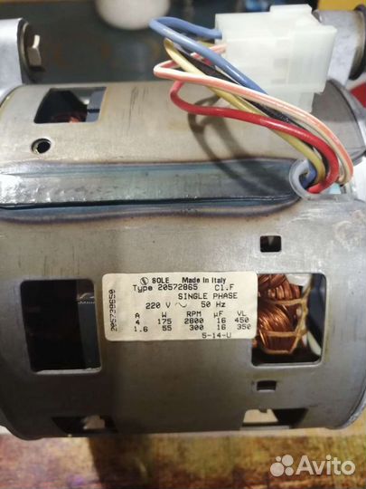 Двигатель стиральной машины