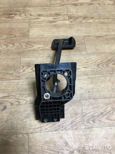 Педаль тормоза Mercedes-Benz S-Class W220 4.3