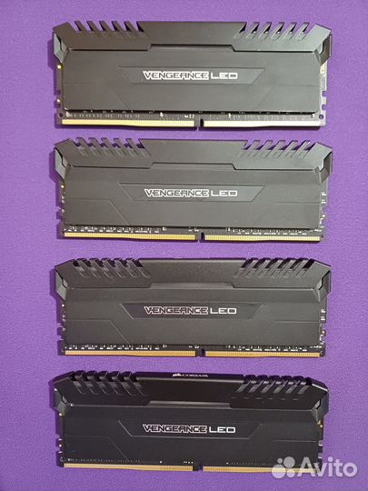 32gb ddr4 3000mhz+ Corsair Vengeance LED White