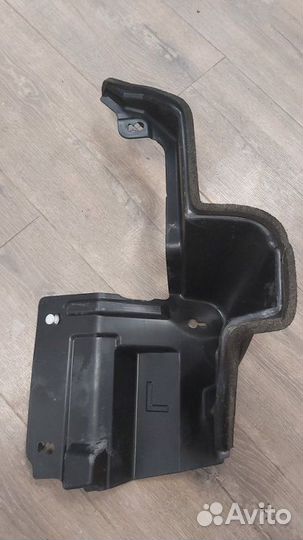 Защита бампера задняя левая Infiniti Ex35 1