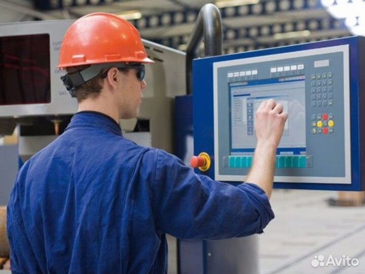 Оператор поста управления