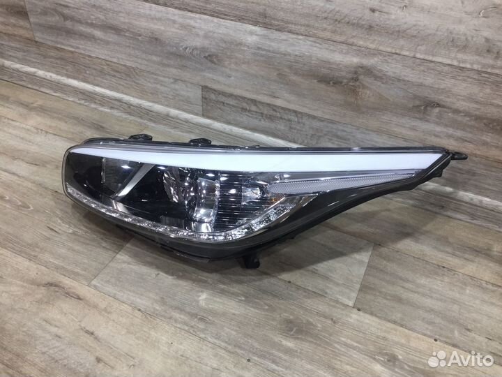 Фара левая Kia Ceed 2 JD (2015-2018)