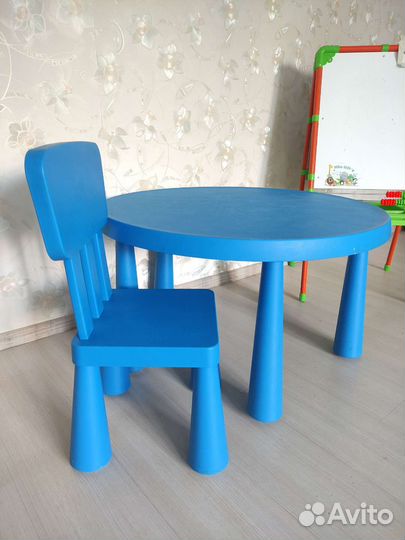 Детский стол и стул IKEA
