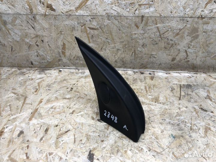 Крышка зеркала внутренняя левая Opel Astra