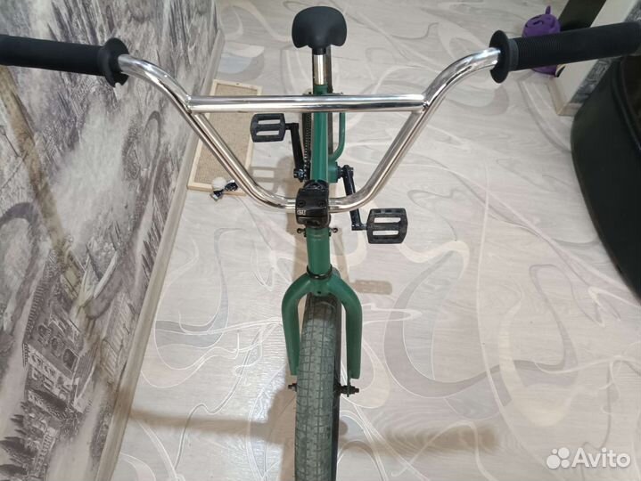 Трюковой велосипед bmx