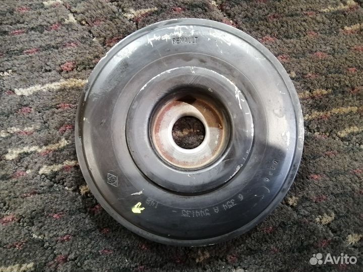 Шкив коленвала Рено Меган 2