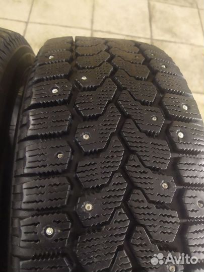 Yokohama Ice Guard F700Z 185/60 R15