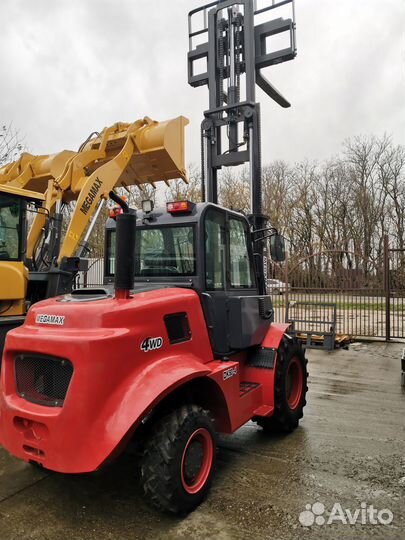 Вилочный погрузчик Megamax DK50, 2025