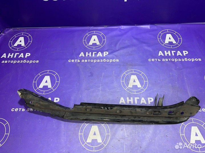 Крепление крыла правое Volkswagen Touareg 7L 2