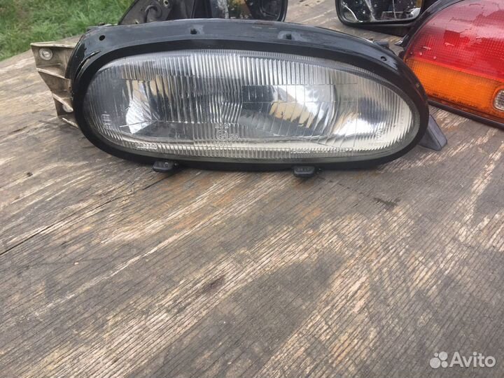 Nissan 100 NX -Оптика -фары