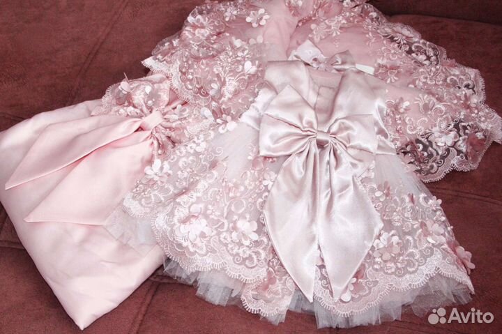 Комплект на выписку для девочки