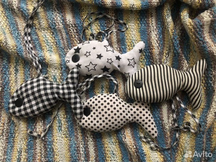 Игрушки-подвески сенсорные