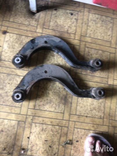 Skoda octavia a5 задний рычаг