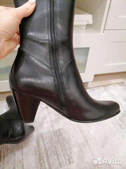 Сапоги демисезонные новые Ecco