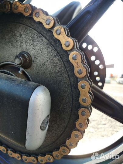 Мотоцикл Suzuki SFV 400 Gladius 2011