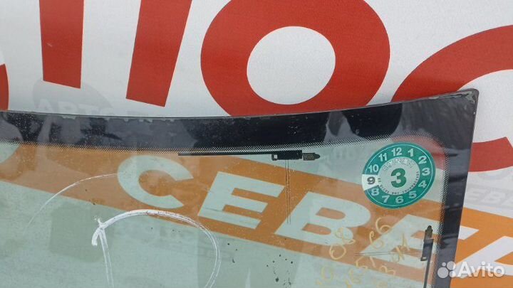 Стекло лобовое Volkswagen Tiguan 5N1 cawa 2010