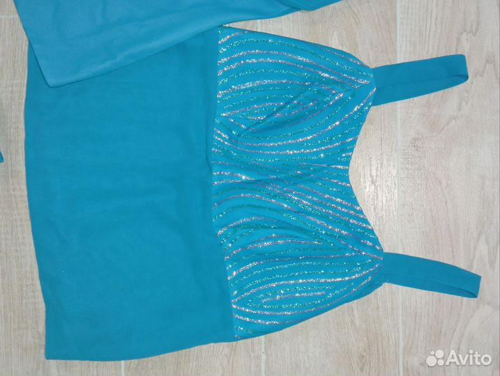 Нарядный итальянский костюм. 48 размер