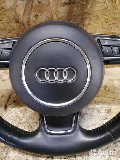 Руль в сборе с подушкой Audi A1