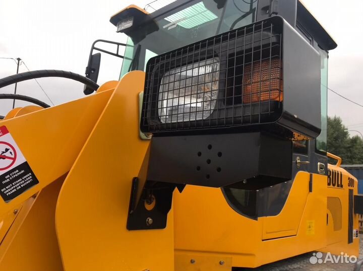 Фронтальный погрузчик Bull SL300, 2023