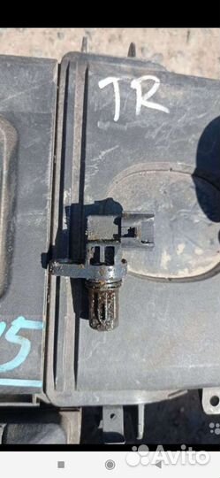 Запчасти мазда демио DW3W