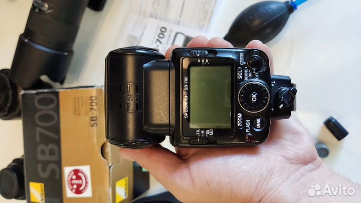 Nikon Speedlight SB-700