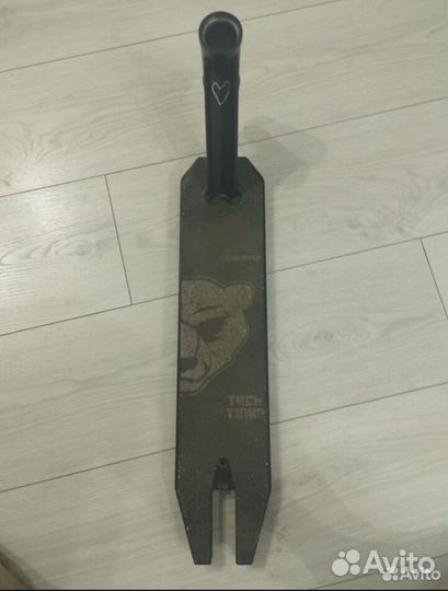 Дека Tech Team Comrade