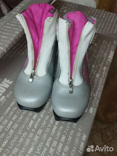 Лыжные ботинки trek