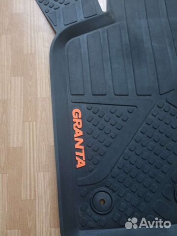 Комплект ковриков резиновых на лада Гранта
