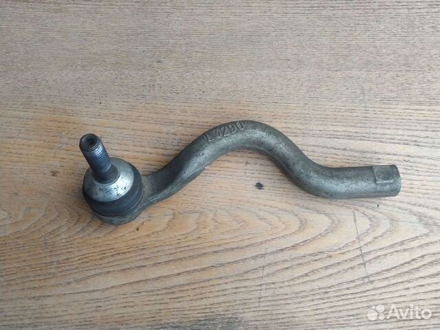 Наконечник рулевой тяги левый Jaguar XJ кузов 351